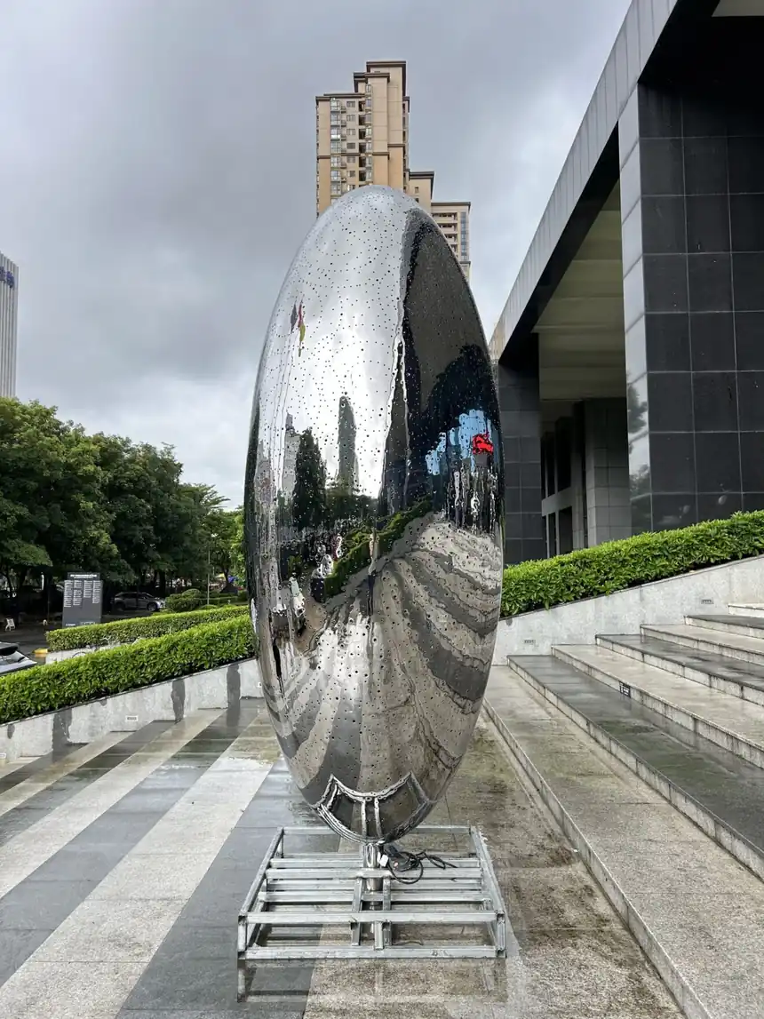 Oval Art Installation