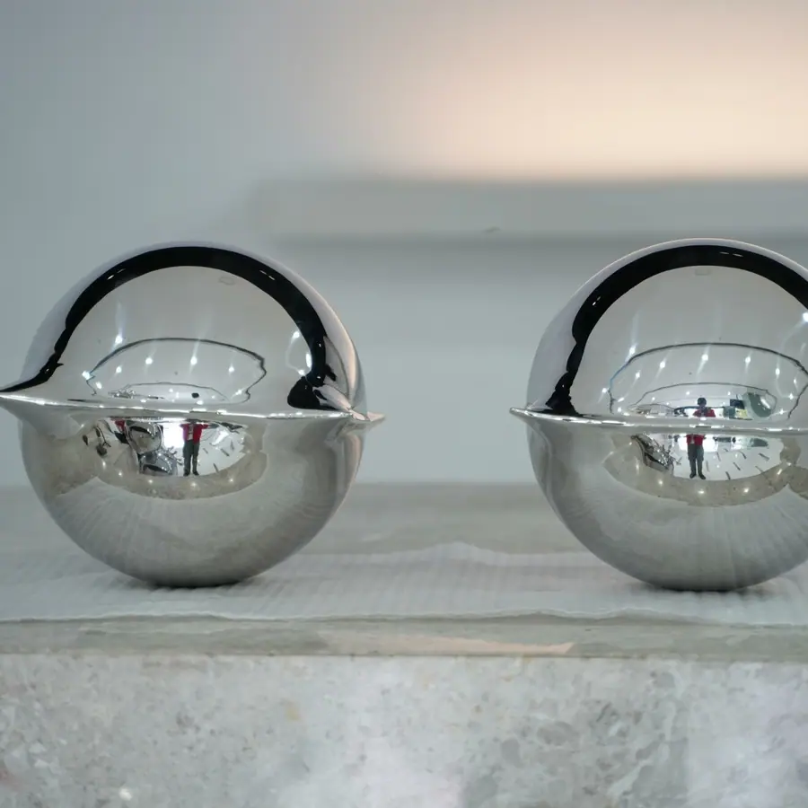 Stainless steel inflatable spherical sculpture