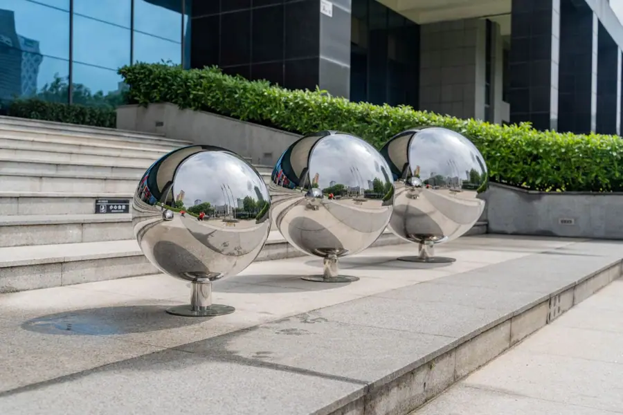 Stainless steel small sphere
