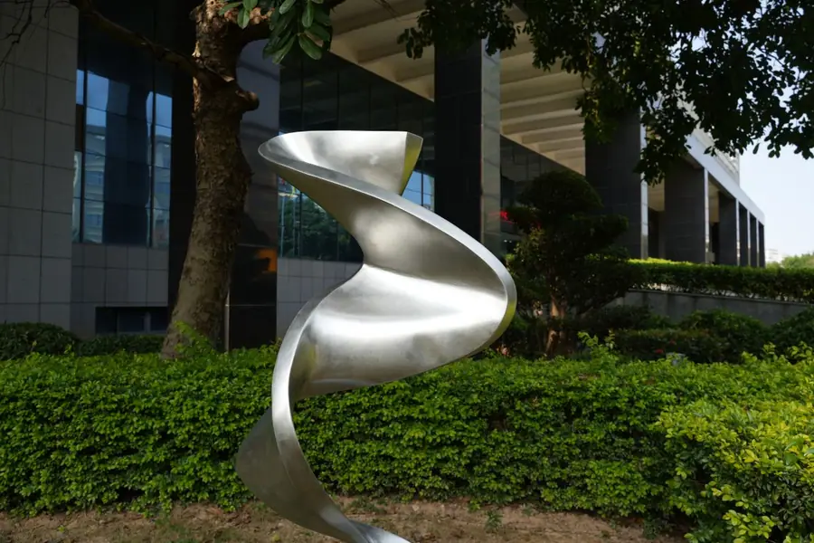 stainless steel ribbon sculpture