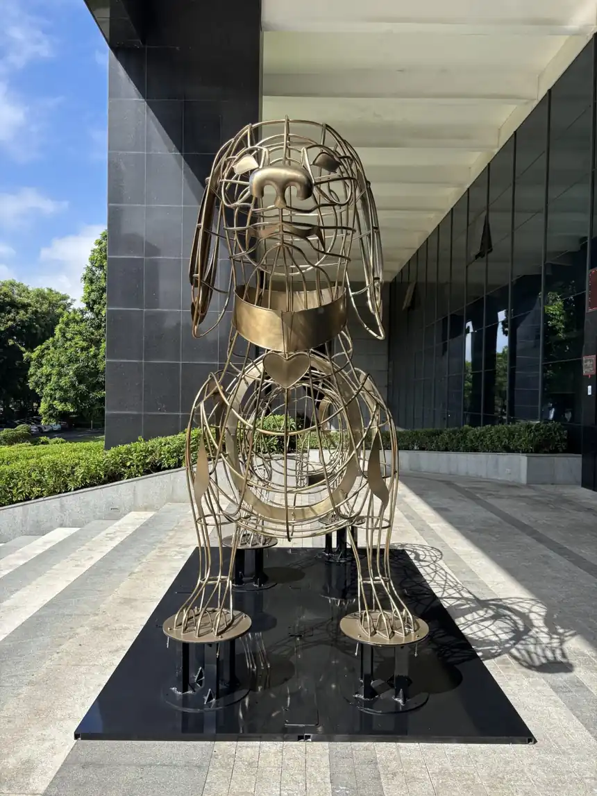 Dog Sculpture