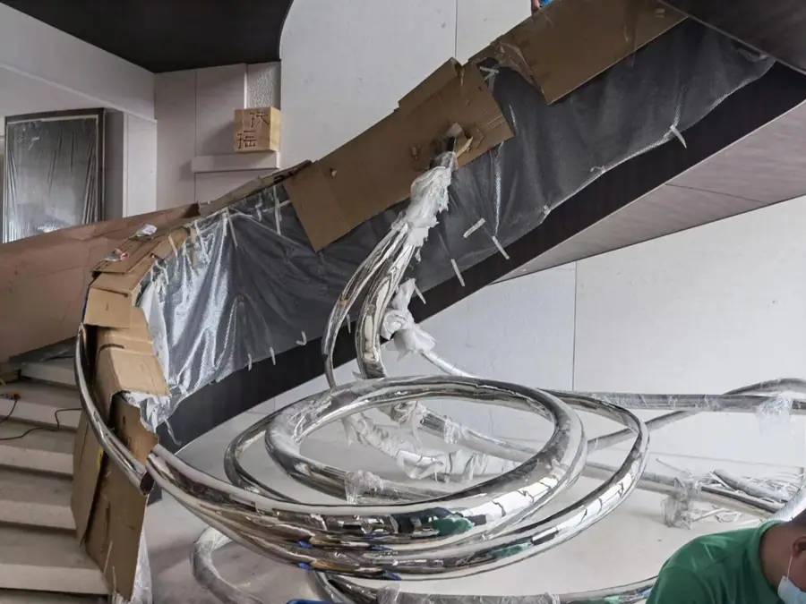 Stainless steel art sculpture