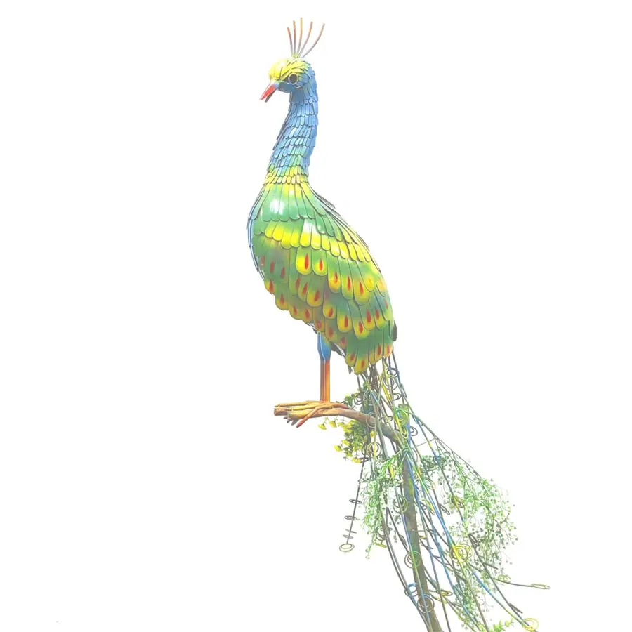 Peacock sculpture