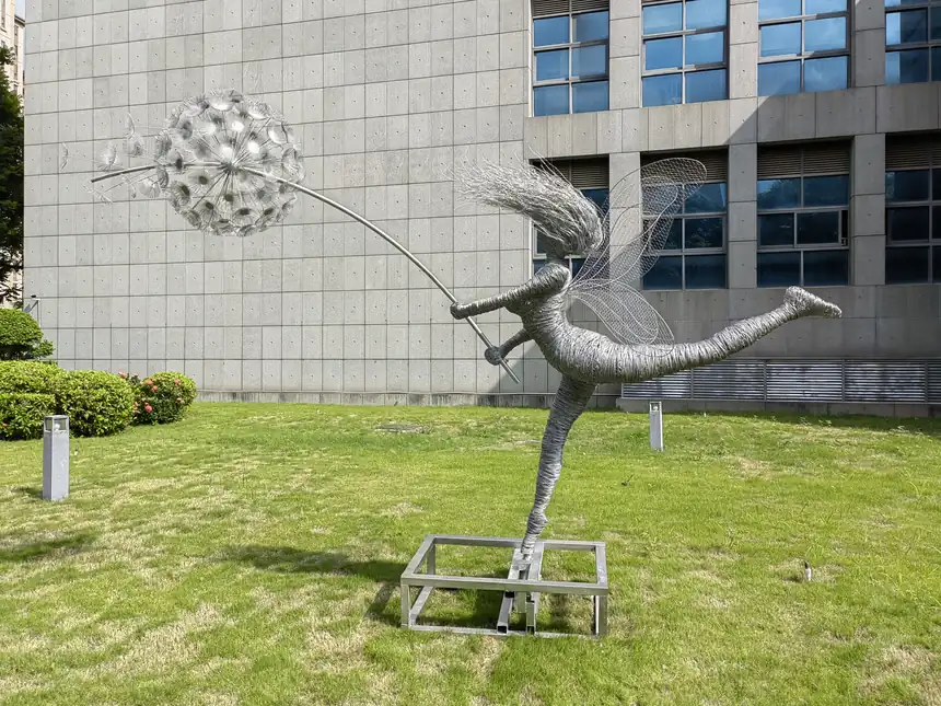 Chinese Sculpture Factories: The Artistic Masterpiece of Inheritance and Innovation