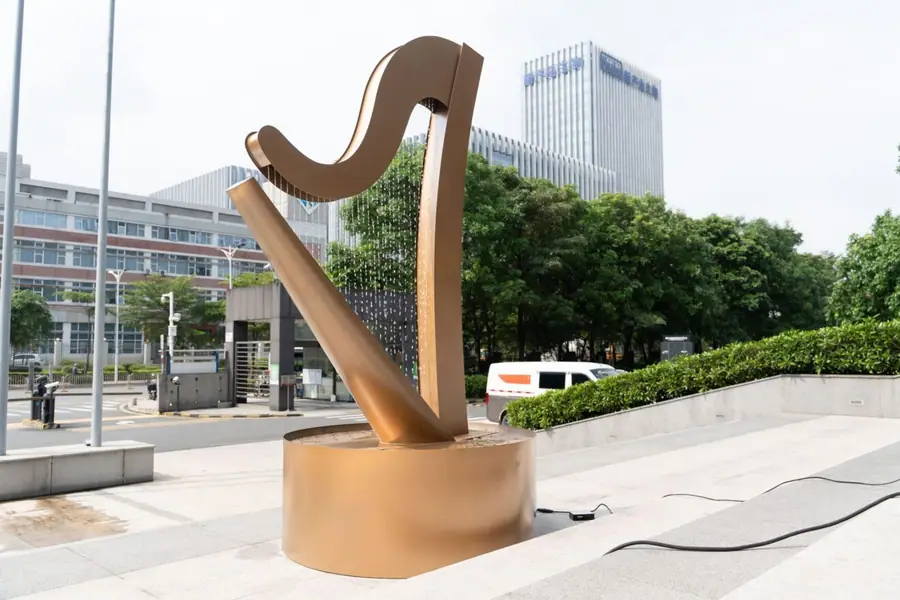 stainless steel harp sculpture