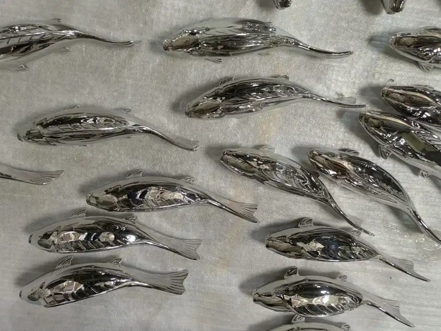 fish sculpture (1)
