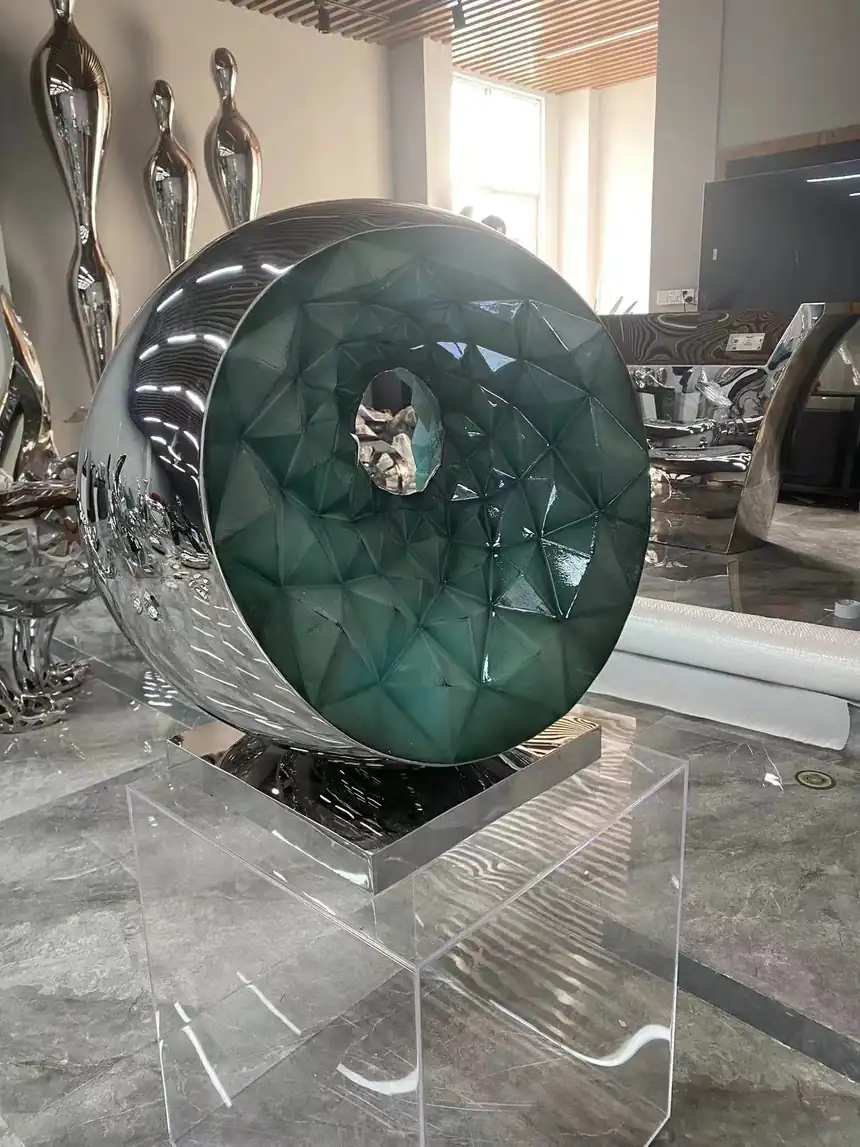 Creative stainless steel art ornaments