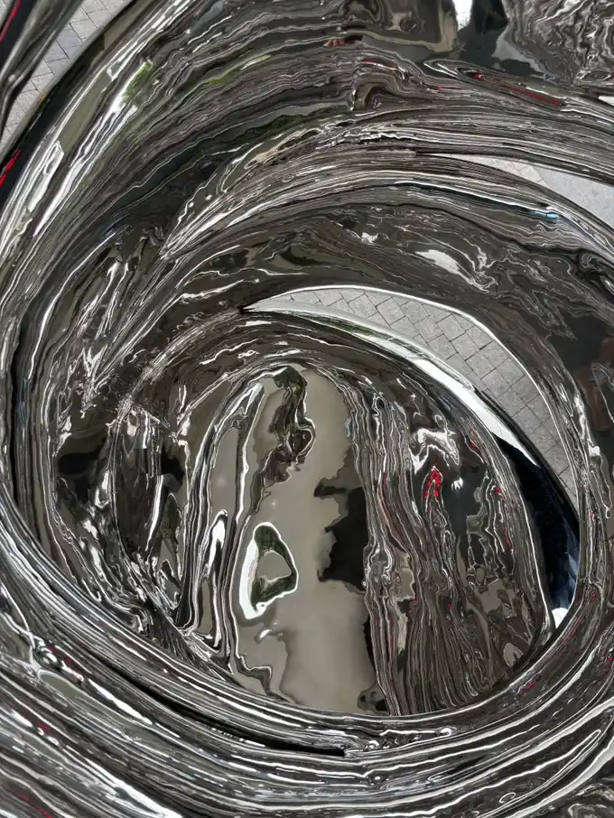 stainless steel outdoor sculpture