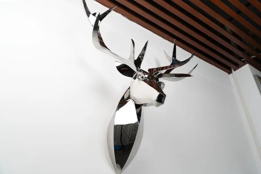 metal sculpture
