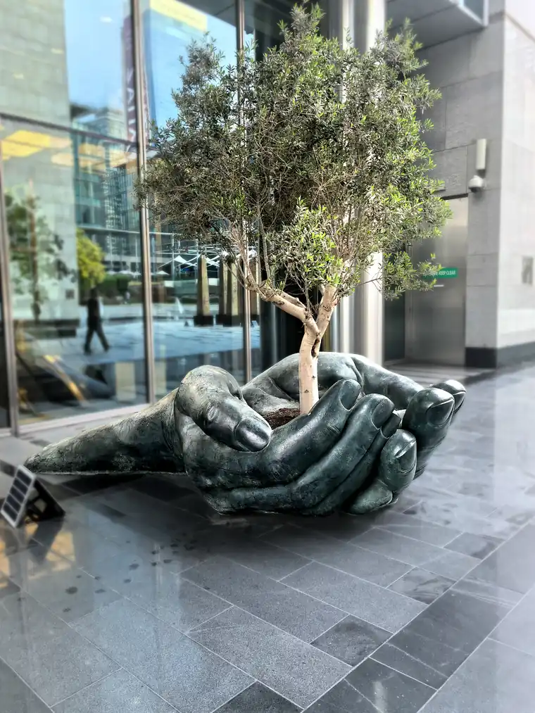 Maoping Sculpture at the 3rd DIFC Sculpture Park, Showcasing the Diverse Charm of Contemporary Art