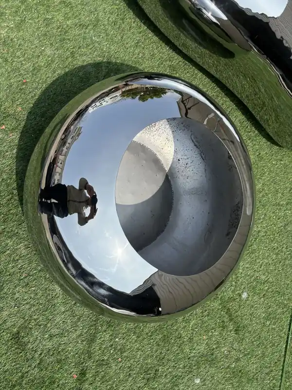 Stainless Steel Flower Pot Sculpture