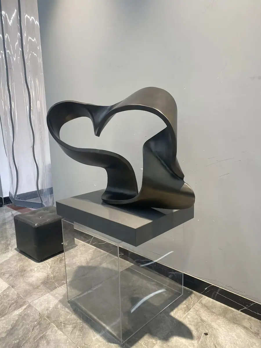 Tea-Colored Bronze Ribbon