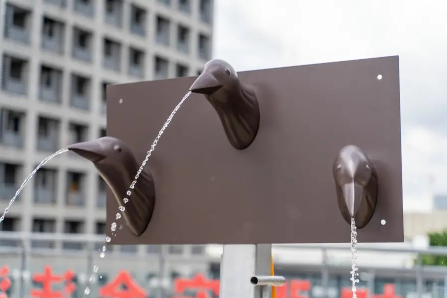 Stainless steel waterscape sculpture. Create unique stainless steel art with unlimited creativity and guaranteed quality.