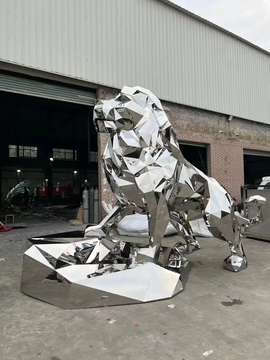 big lion