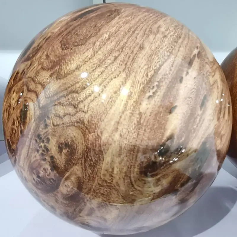 Stainless steel sphere surface effect