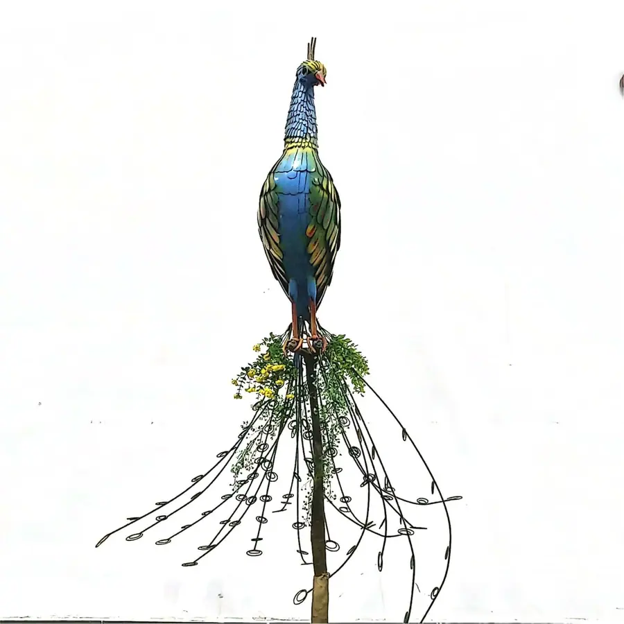 Peacock sculpture
