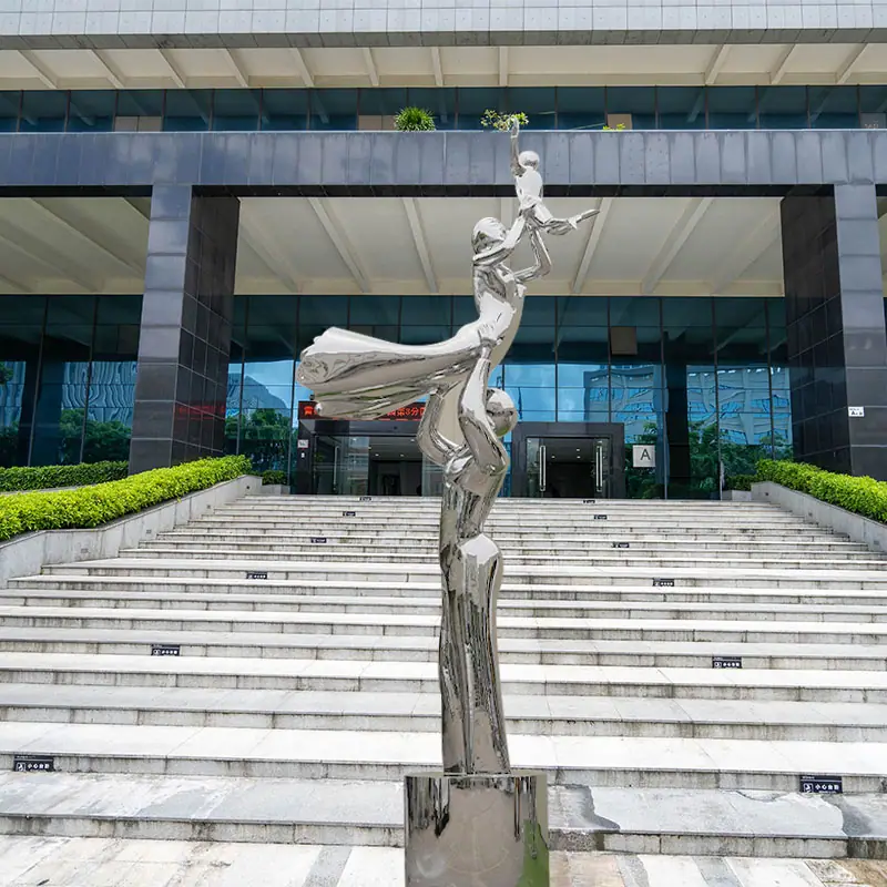 Stainless steel outdoor sculpture. Original products, high-end customization. Exquisite quality and meticulous service. Your dream, our creation.