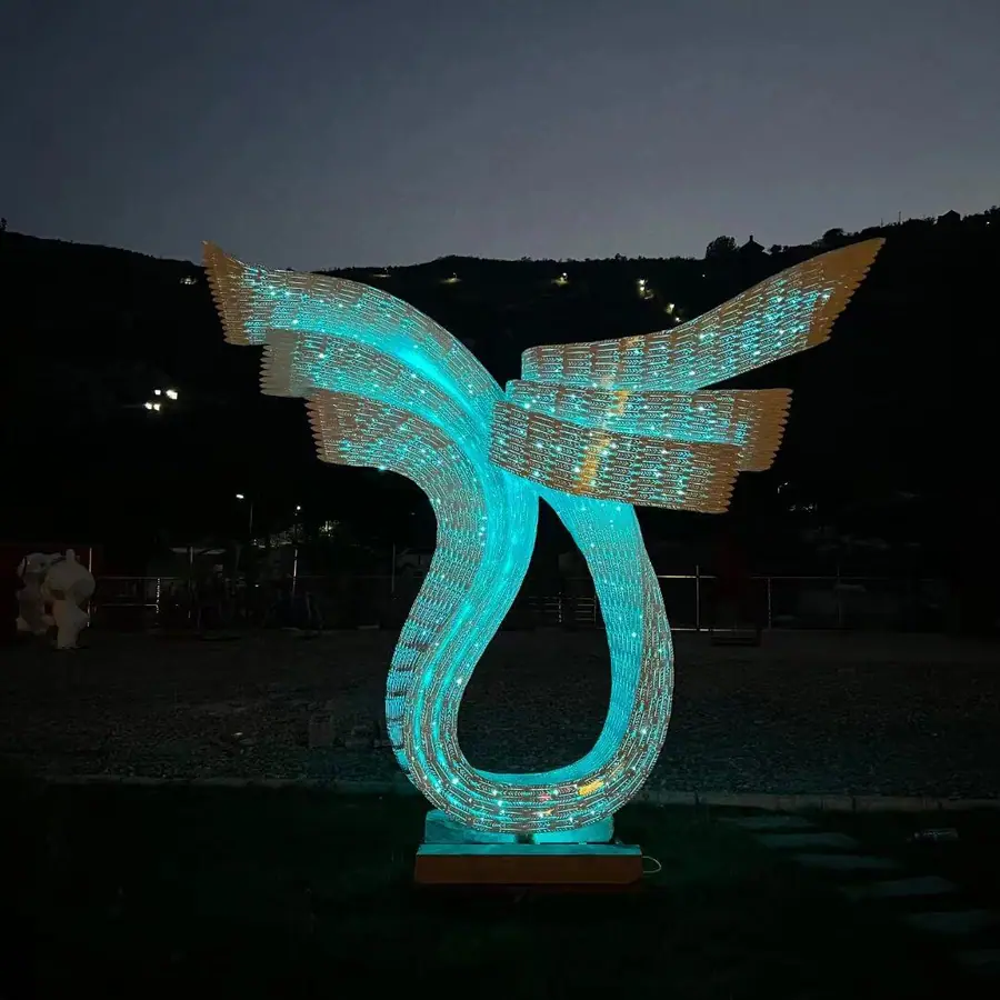 304 Stainless Steel Abstract Sculpture