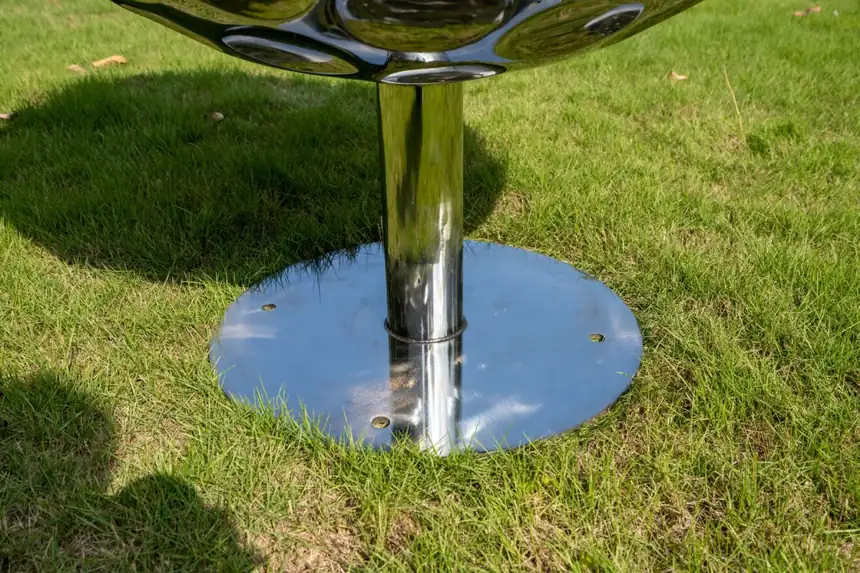 Golf ball sculpture
