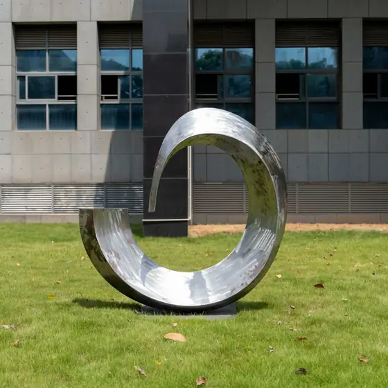 Outdoor Stainless Steel Sculptures: The Shining Gems of Urban Public Spaces
