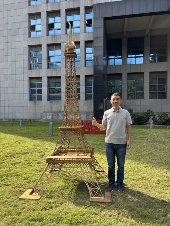 Eiffel Tower Sculpture