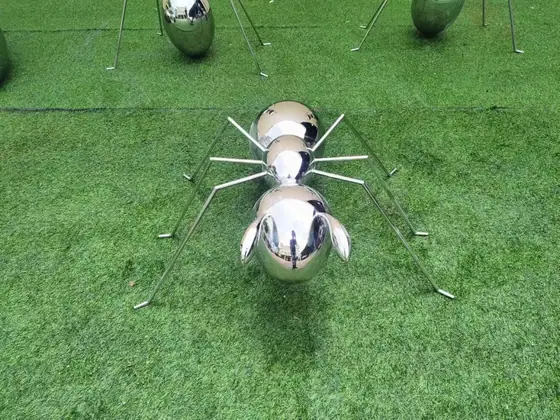 stainless steel ant sculpture
