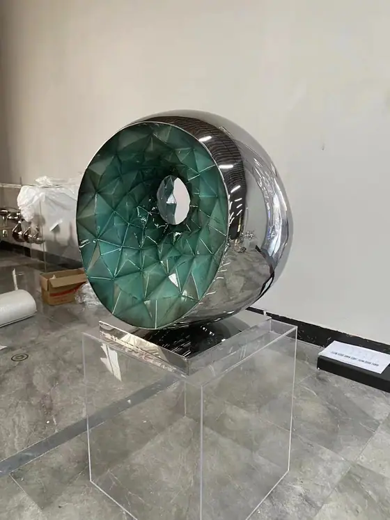 Creative stainless steel art ornaments