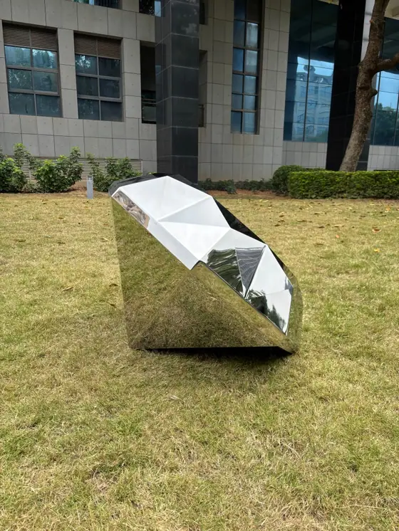 The Mirror-Finish Diamond Sculpture”