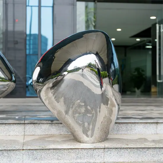 High-gloss outdoor stainless steel stone sculpture