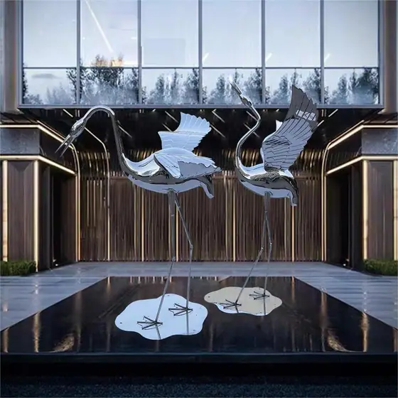The unique charm of stainless steel square sculpture