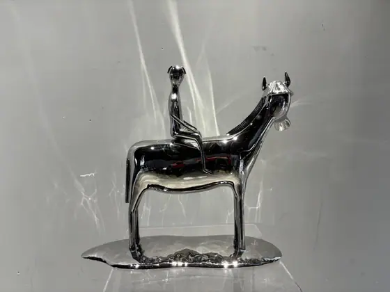 Knight Sculpture