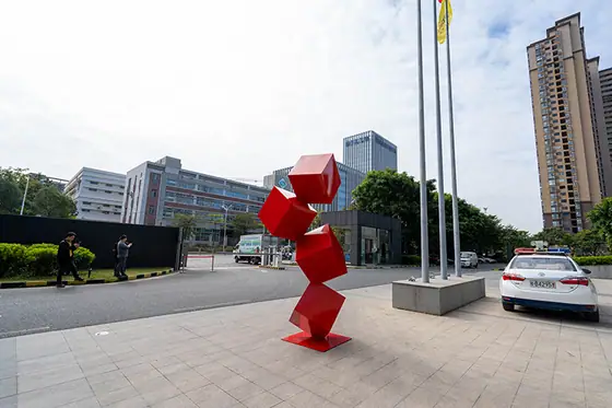 Cube Sculpture