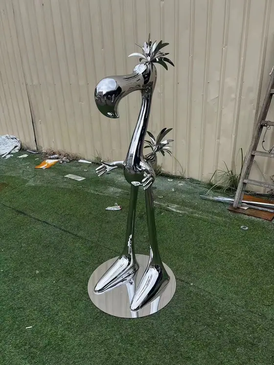 Stainless steel rooster sculpture