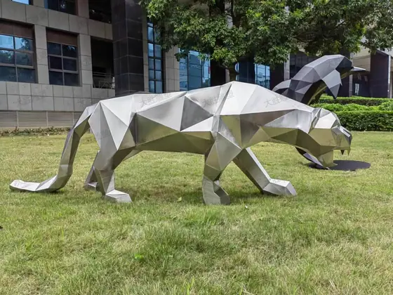 Stainless Steel Block Cheetah Sculpture