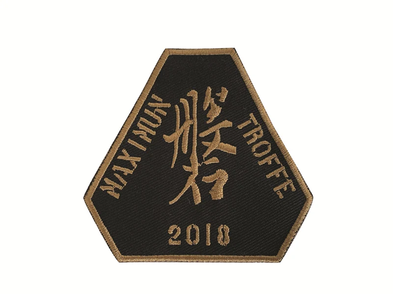 Custom gold edge patch with half embroidered central image and package edge stitching