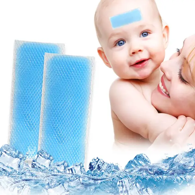 Hydrogel cold compress patches in a retail pack