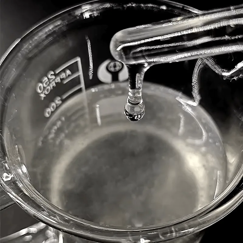Hec Chemical Additives Makes Resins Easy to Process sample prepared for viscosity testing