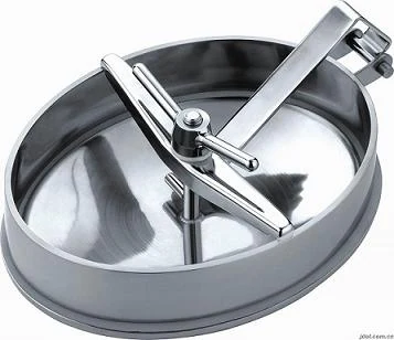 Oval stainless steel manhole cover with hinged closure
