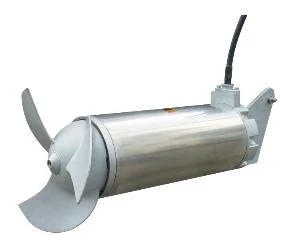 Submersible mixer unit with propeller and drive for larger tanks