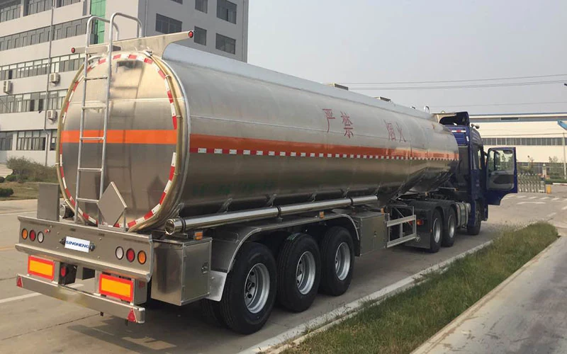 SINOHENG three axle 43 square metre aluminium alloy tanker truck semi-trailer
