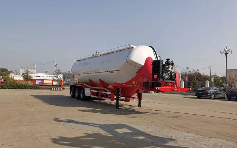 SINOHENG flour tanker silo semi-trailer for bulk food grade powder view 3