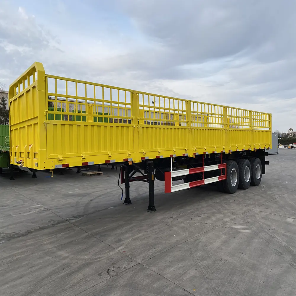 SINOHENG 40ft cargo semi-trailer with drop side walls loaded with palletised goods