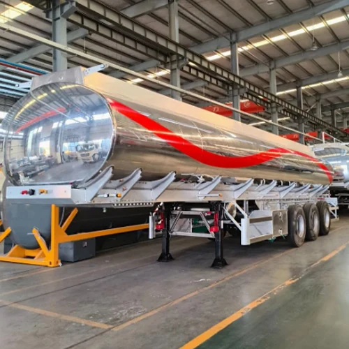 SINOHENG mirror face fuel tanker semi-trailer with polished tank and multiple discharge valves