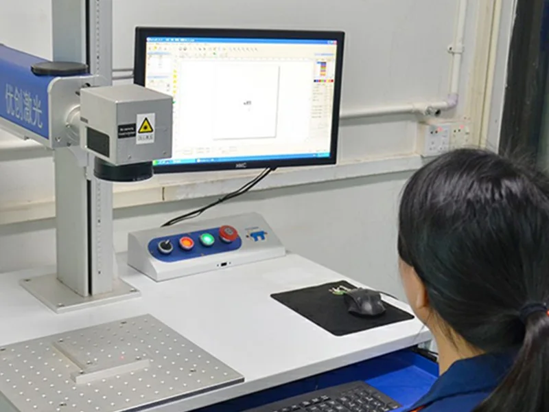 Quality control instrument in use at the Setolink inspection room 3