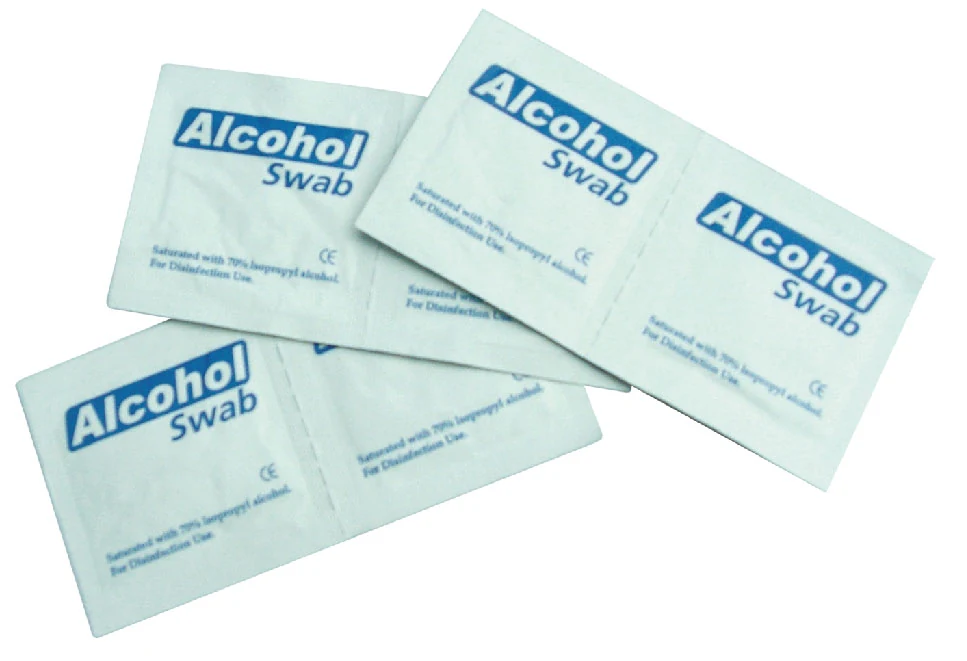 Alcohol prep pads in sealed sachets with 70 percent isopropyl alcohol