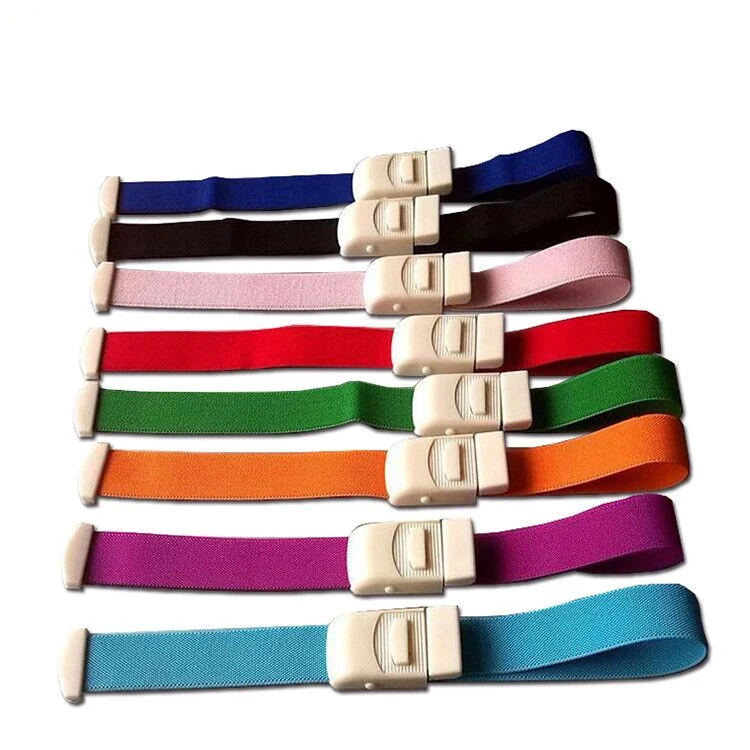 Close view of the ABS quick-release buckle on a cotton tourniquet band