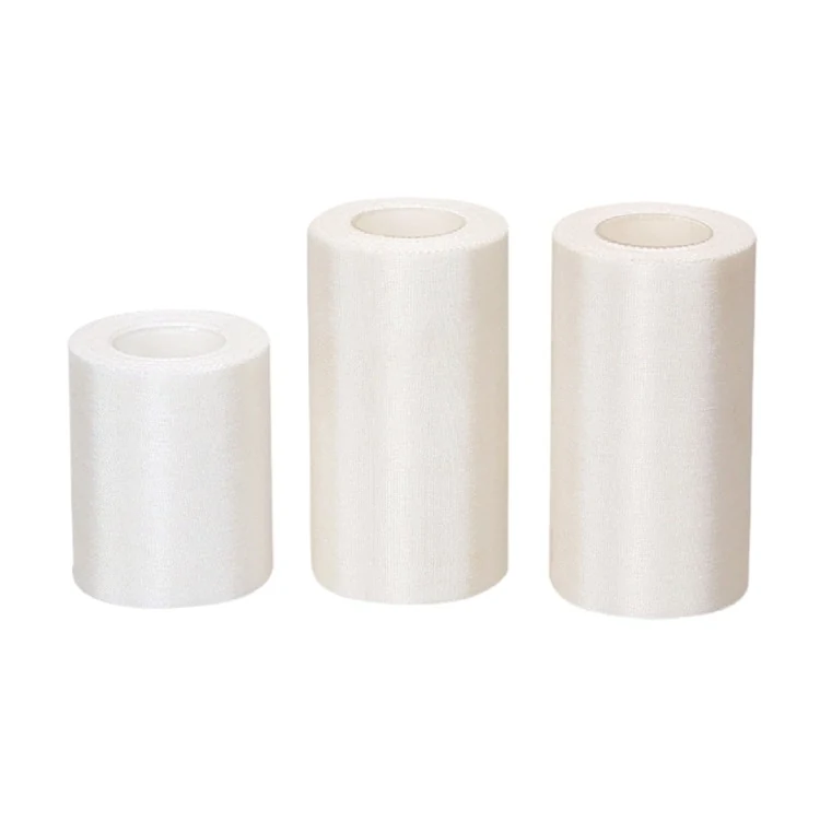 Silk surgical tape roll with sawtooth tearing edge