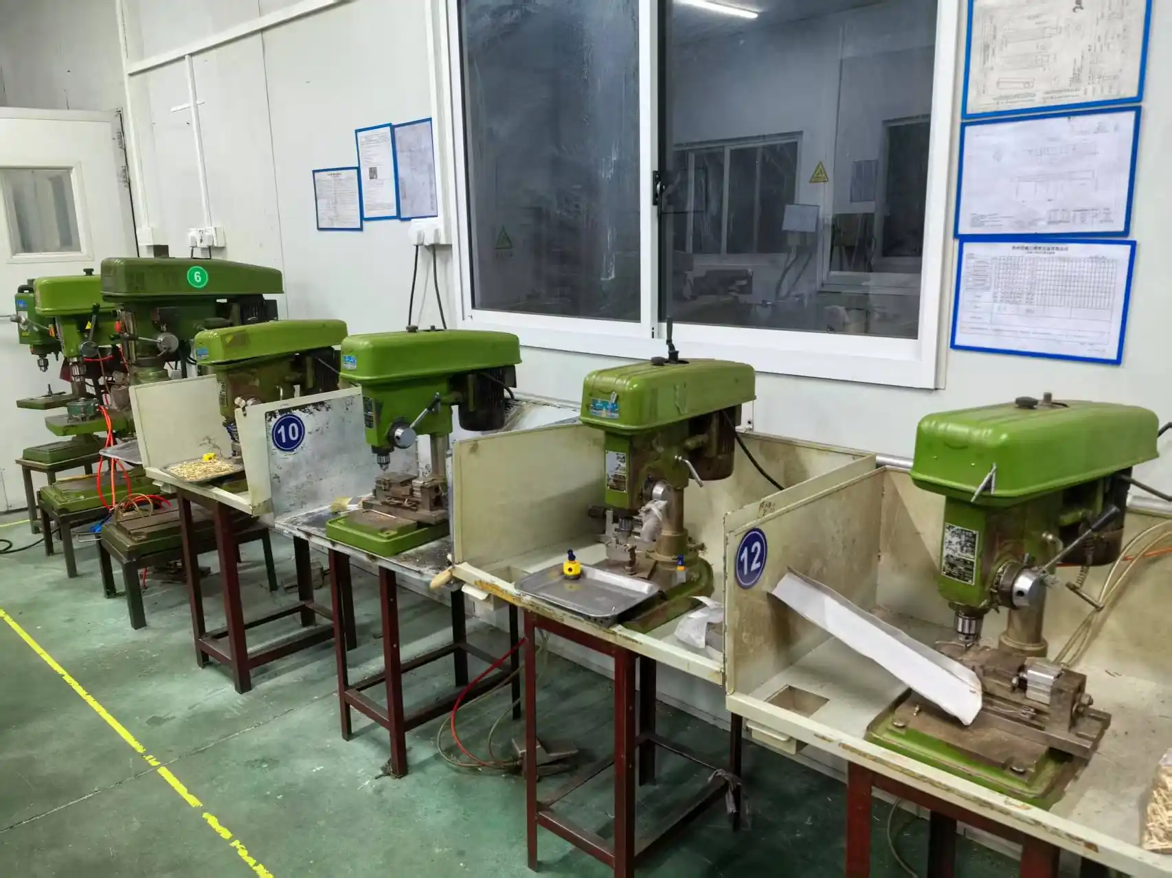 Machine shop bench line at the Shipu Precision plant in Shenzhen