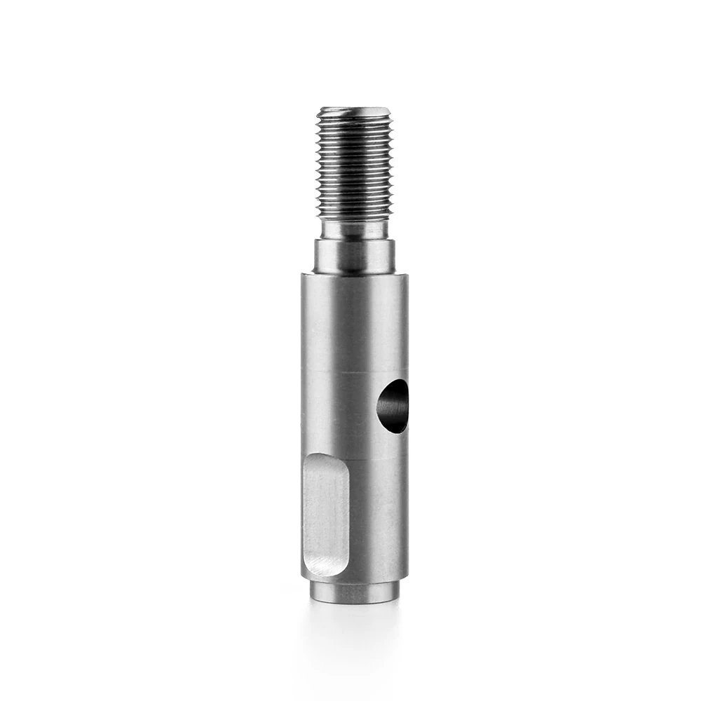 Vertical view of the drive shaft with its threaded end and stepped diameters