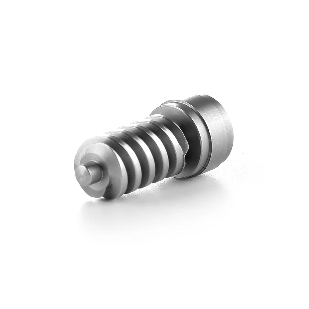 Short worm gear component with its drive end and shoulder